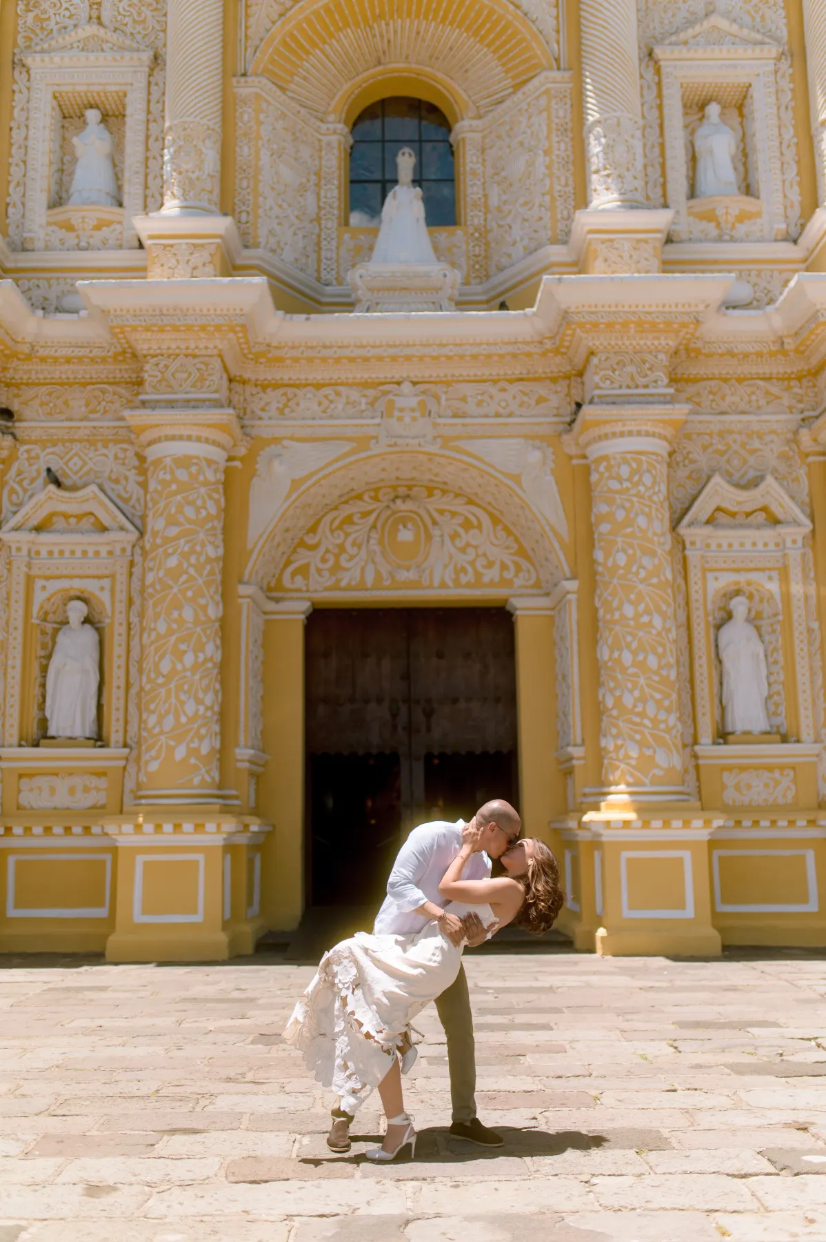 Sarah y Arturo en Antigua Guatemala